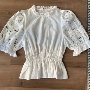 NWT universal thread shirt